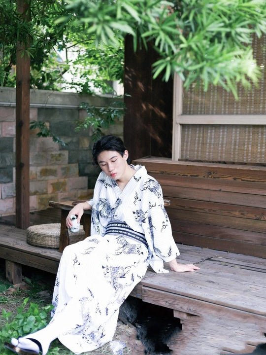 Japanese Men's Traditional Formal Wear Kimono Suit Gentleman Modified Outer Wear With Waist Seal