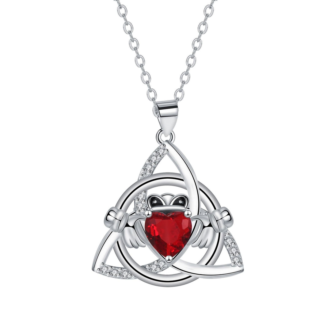 European And American Fashion Vintage Pendant Necklace Heart-shaped Accessories Geometric Design