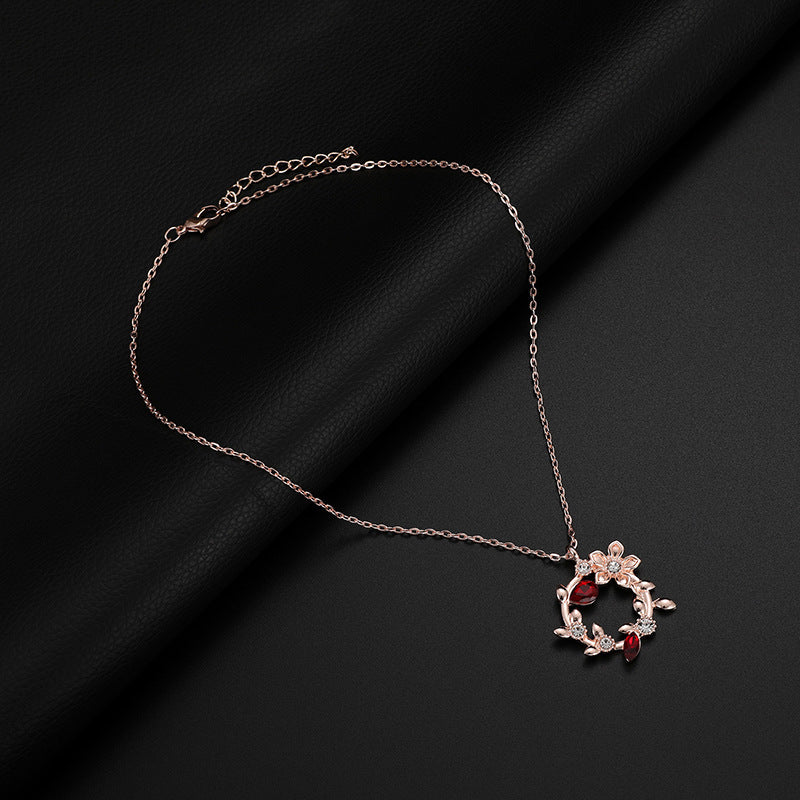 Two-piece Fashion Flower And Leaf Female Accessories Are Popular